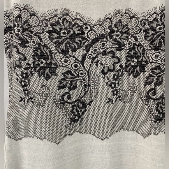 Guess by Marciano Elegant Black & White Patterned Dress. Size Small - Picture 2 of 5